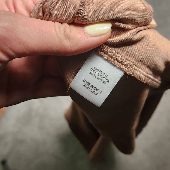 Nwt Privacy Please Lounge Camille Crop Long sleeve Top in Tan size M - Picture 3 of 7